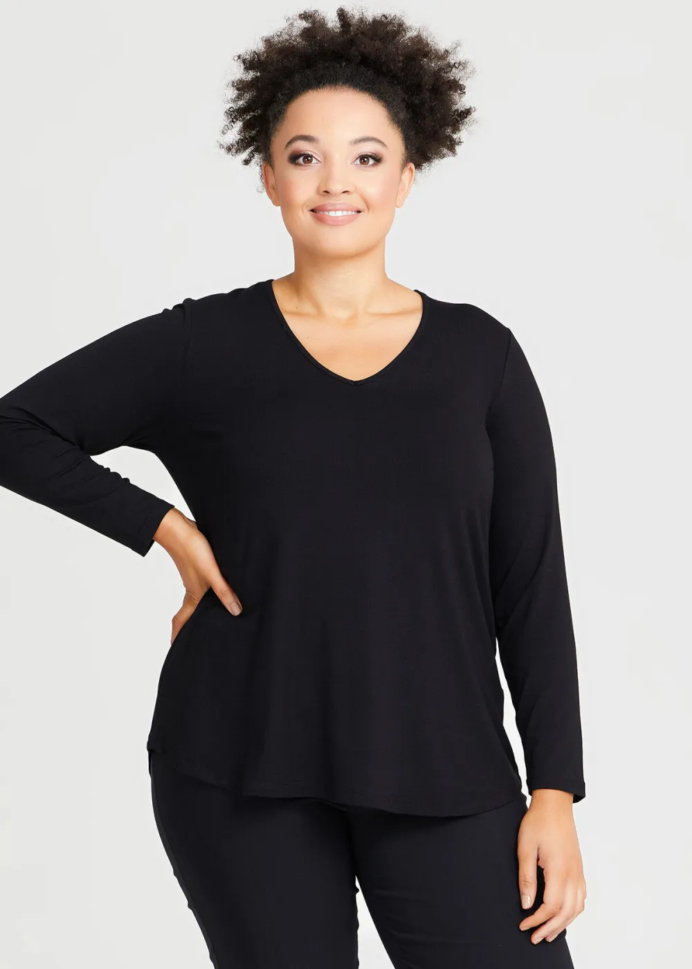 Natural Everyday V-neck Long Sleeve Top