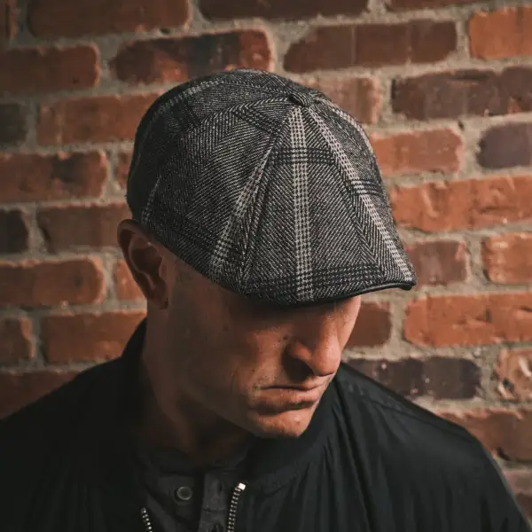 The Black Rose Peaky Boston Scally Cap - Black & Grey Plaid