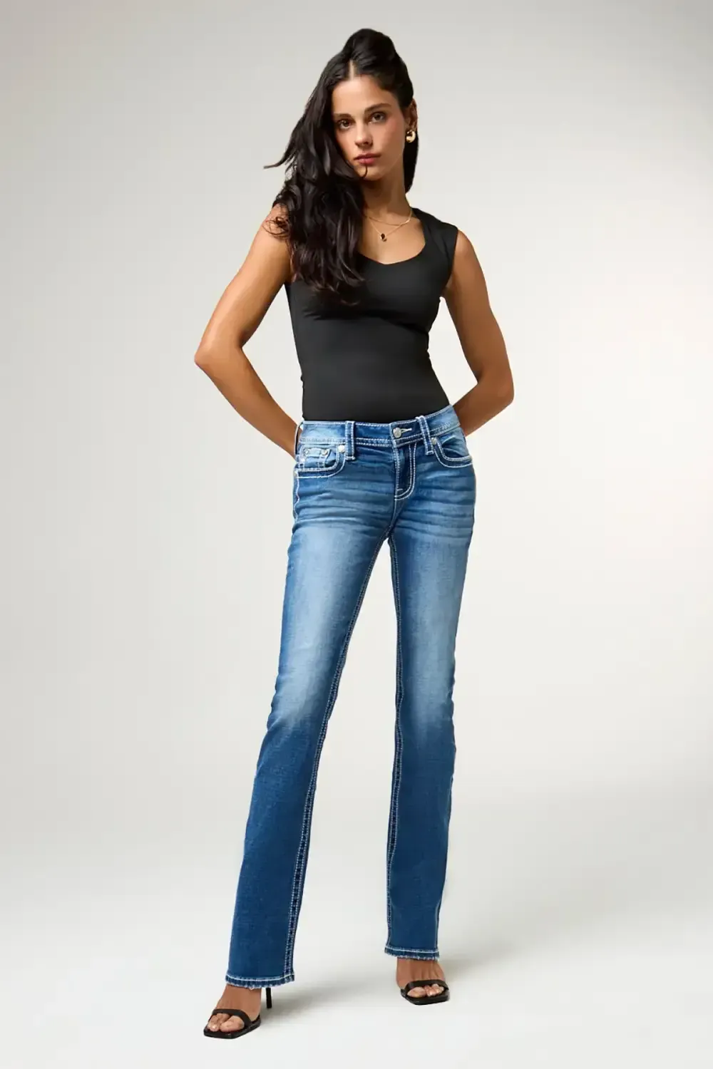 Beata Bootcut Jeans