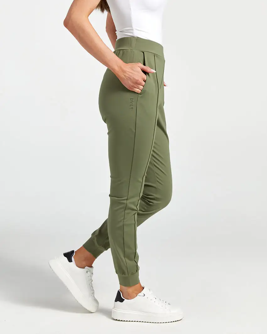 Women'S Elite+ Pintuck Jogger