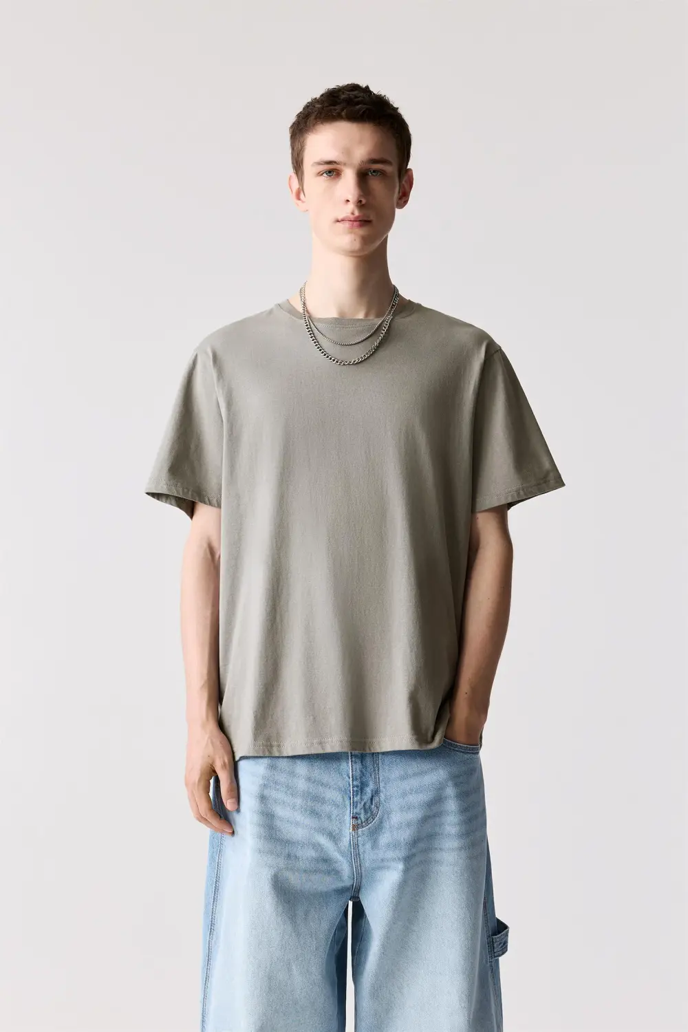 Basic short sleeve cotton T-shirt