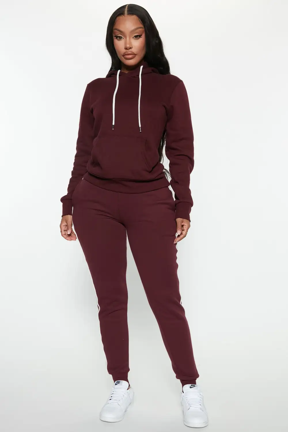 Tennis And Chill Fleece Jogger - Burgundy