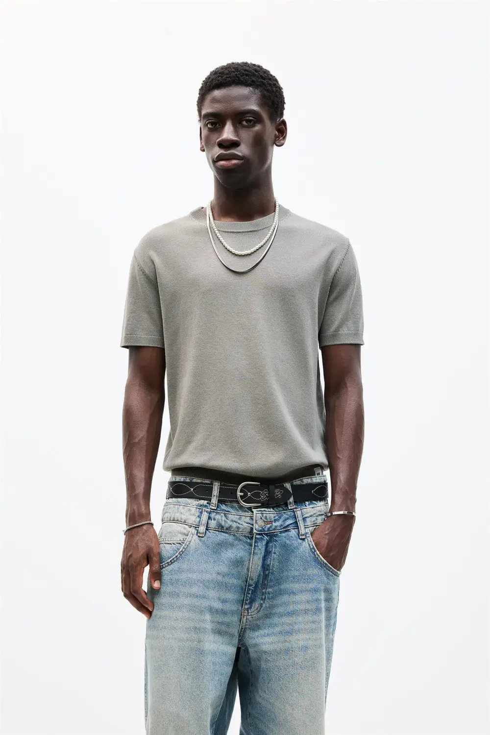Short sleeve knit T-shirt