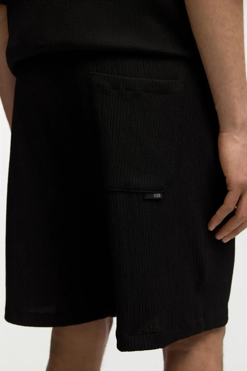 Flowing Bermuda shorts