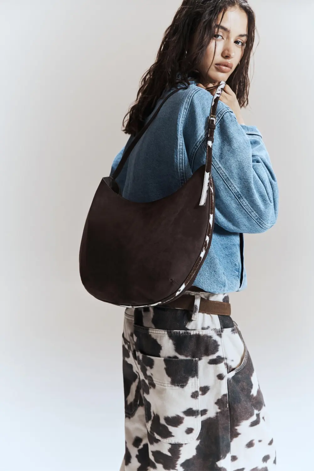Bolso de hombro detalle animal print