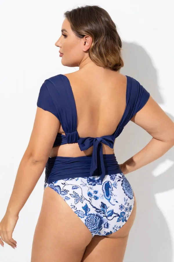 Blue Tie-Back Sweetheart Neckline Underwire Bikini Top