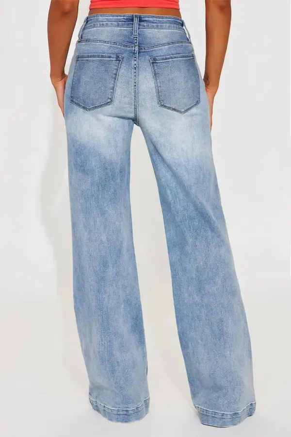 Wash Colorblock Seam Detail Mid Rise Wide Leg Jeans