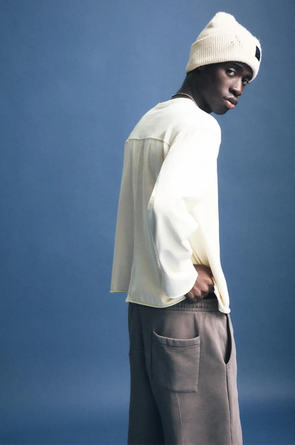 Faded T-shirt with frayed hem