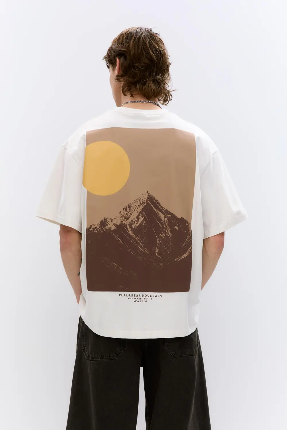 Short sleeve T-shirt with a landscape graphic