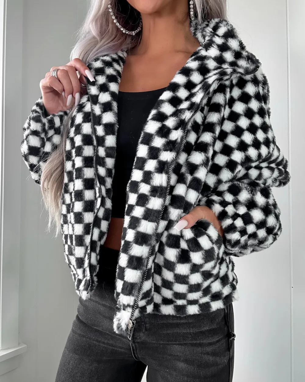 Classic Checkered Jacket - Black