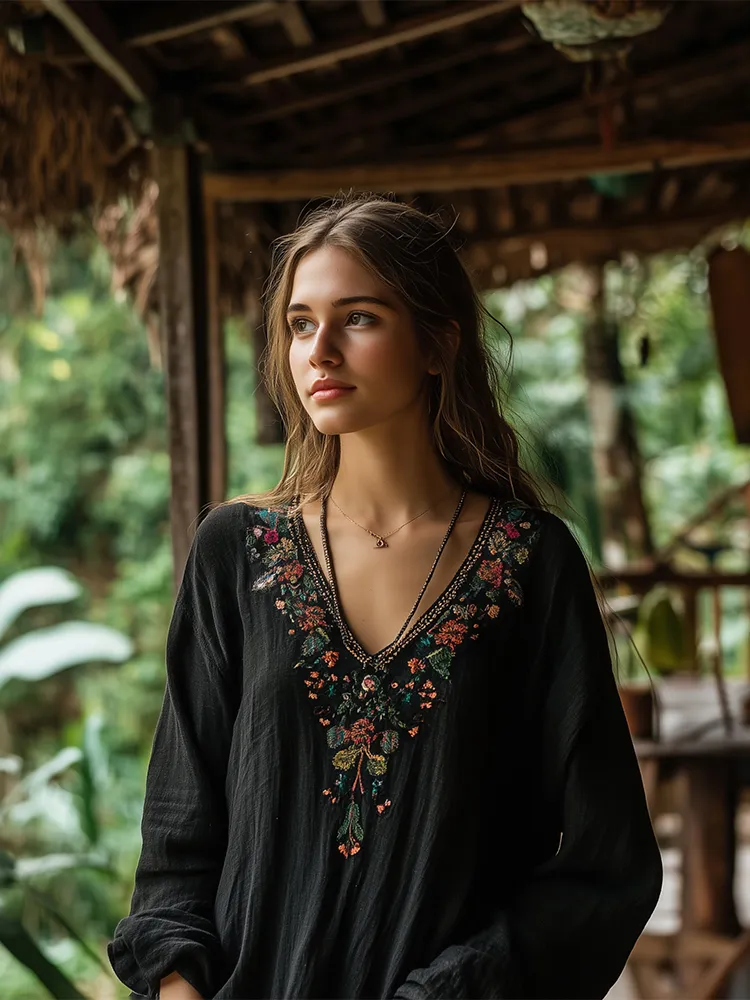 Vintage Tribal Ethnic Style Embroidered Linen V-neck T-shirt