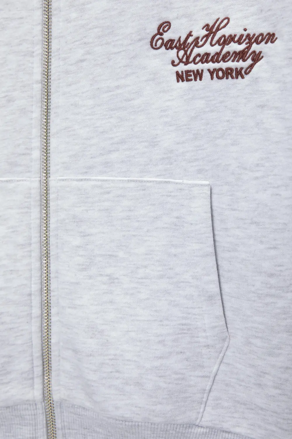 Sudadera cropped cremallera