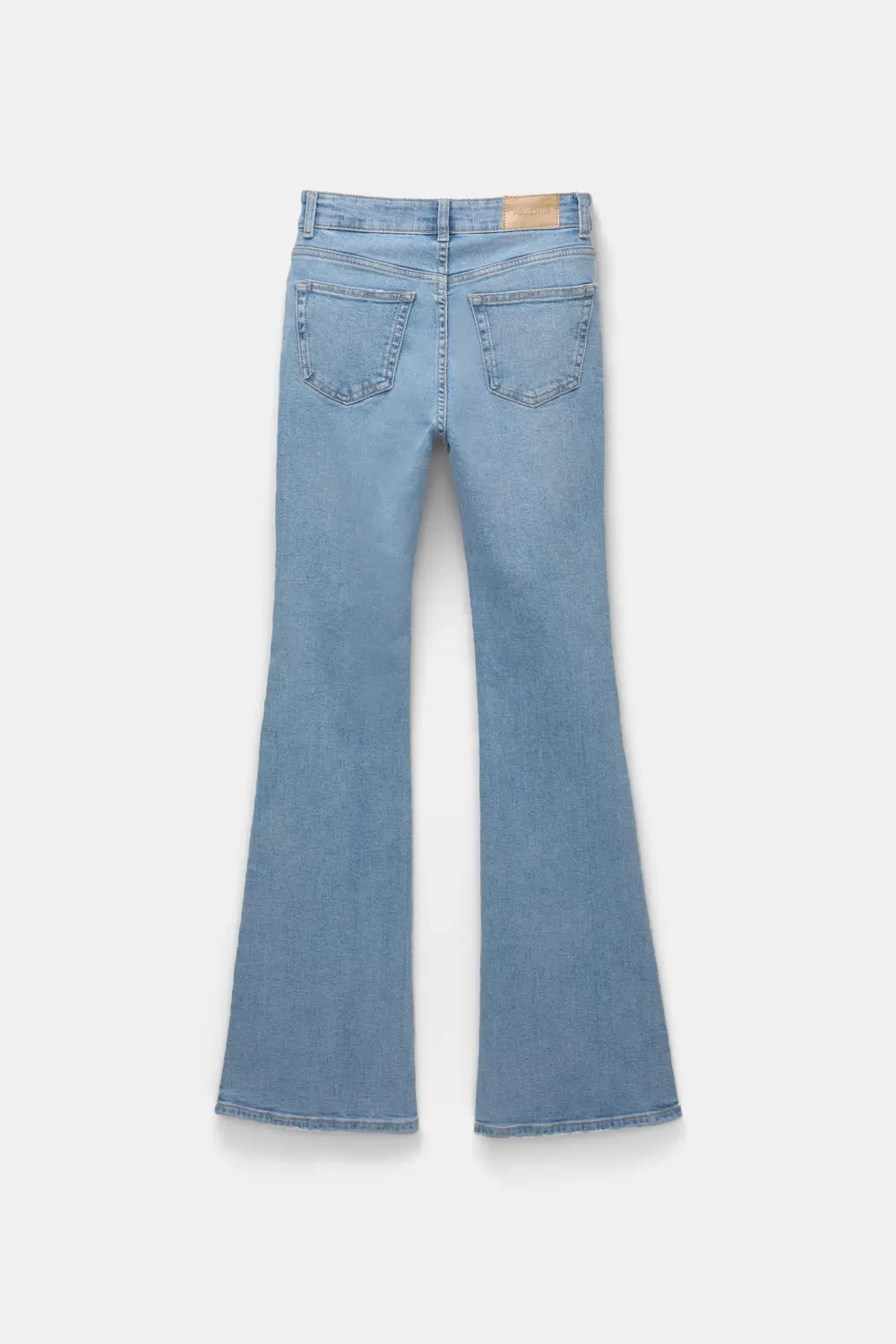 Jeans flare tiro alto