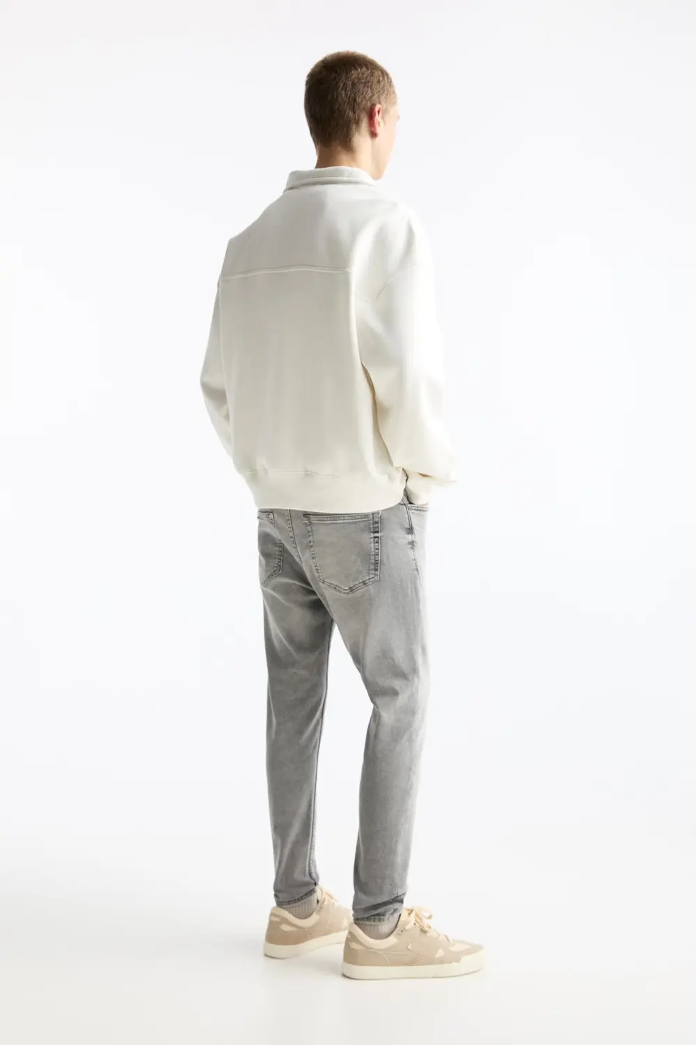 Washed carrot-fit jeans