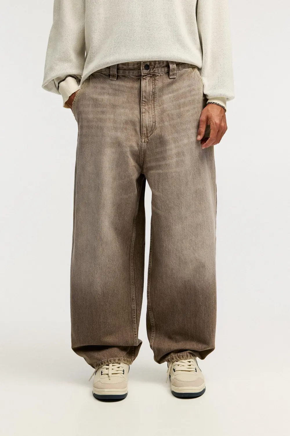 Brown skater jeans