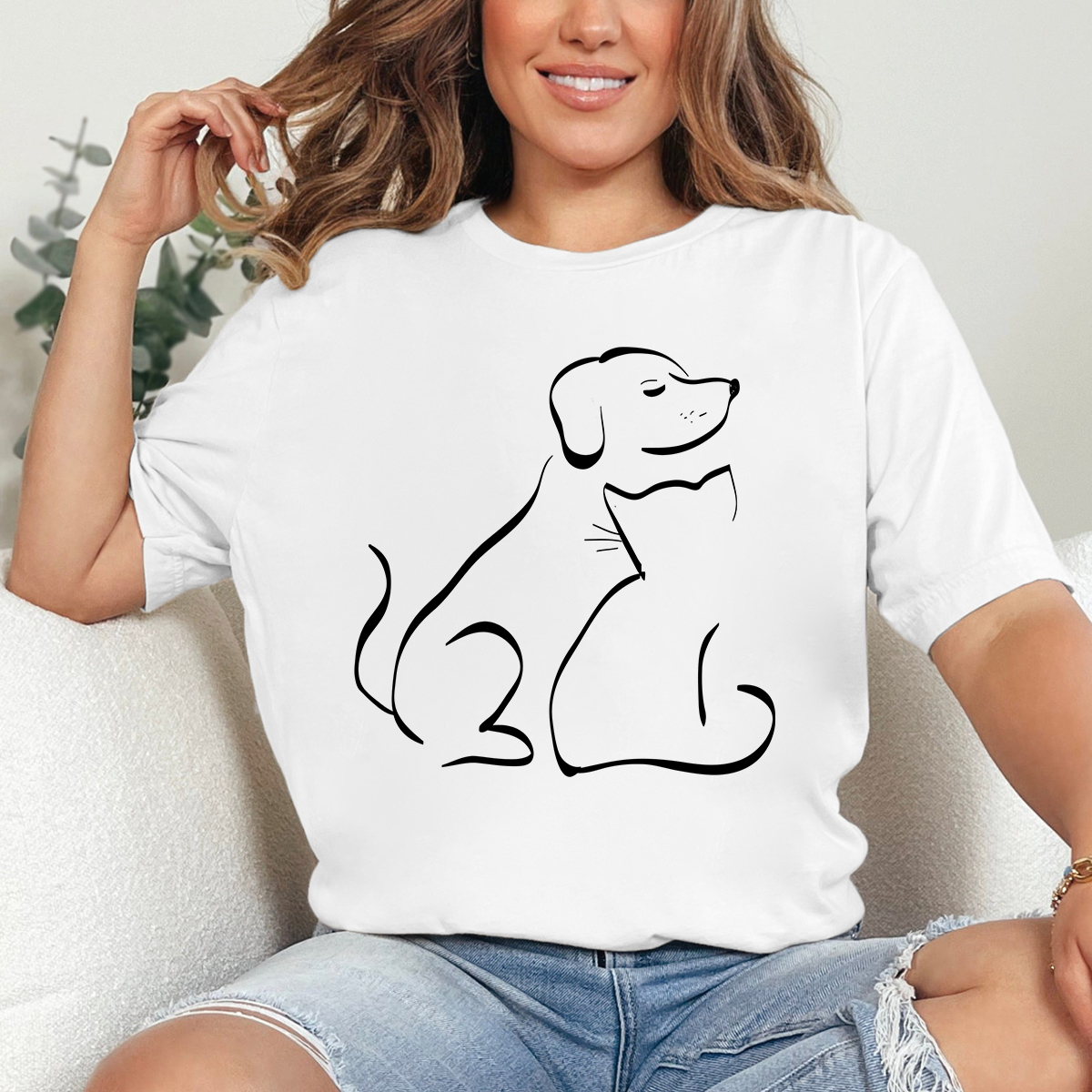 Simple Dog Silhouette Print T-Shirt