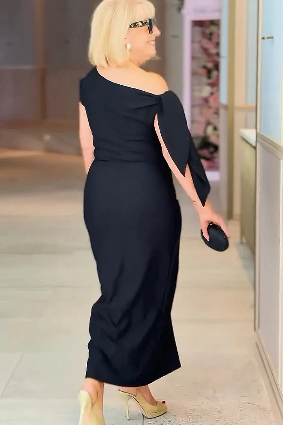 Women'S Elegant Satin One Shoulder Dress