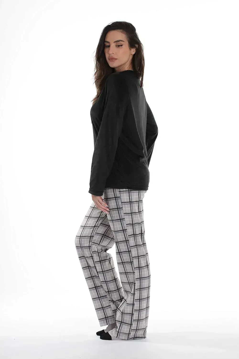 Women’s Pajama Pant Set - Nightgown with Matching Socks