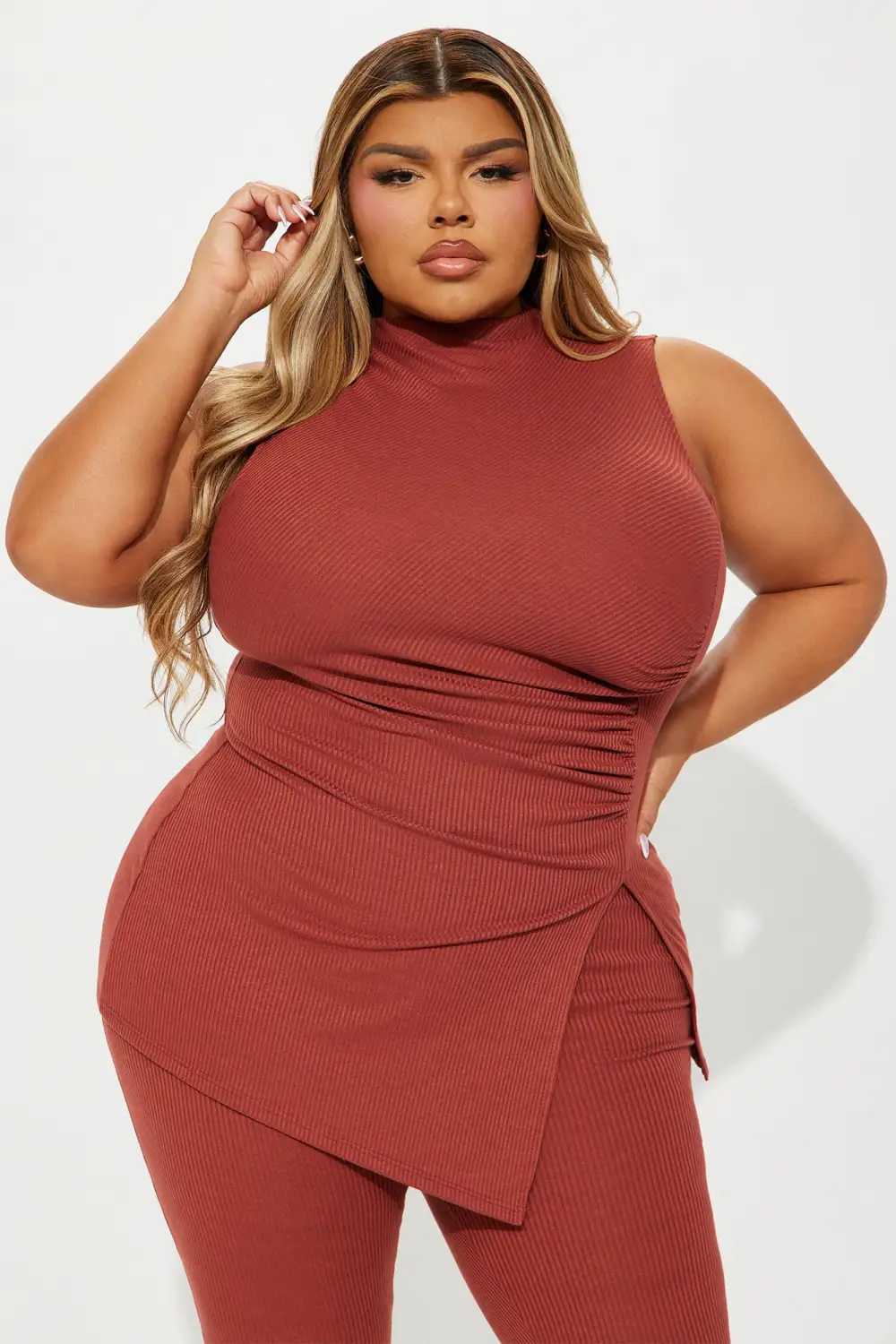 Miranda Sleeveless Legging Set - Marsala