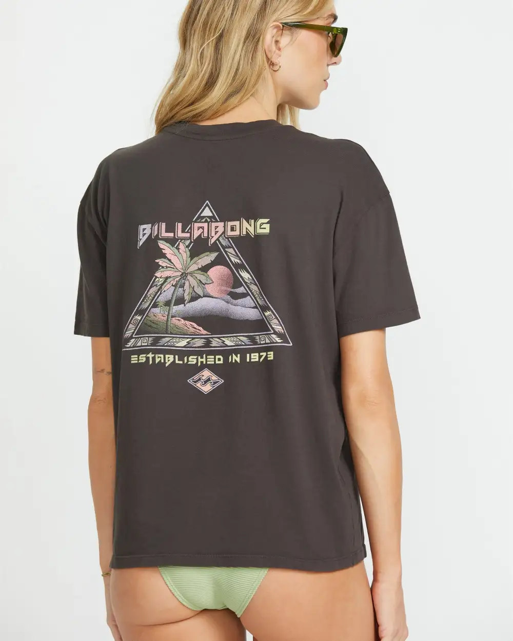 Retro Surfin Tee - Off Black