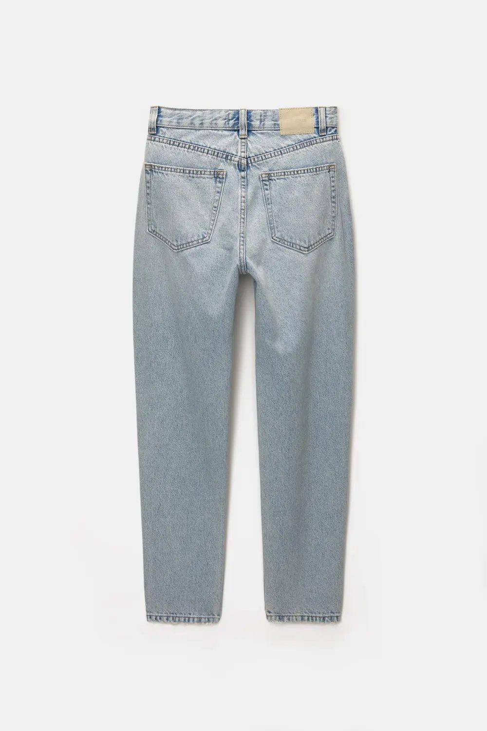 Jeans mom tiro alto