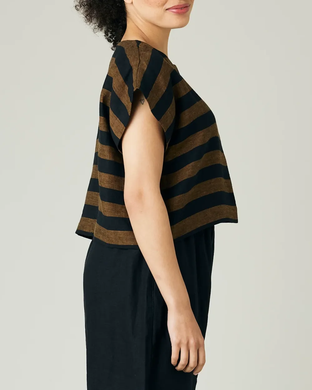 RUST STRIPE LINEN TOP