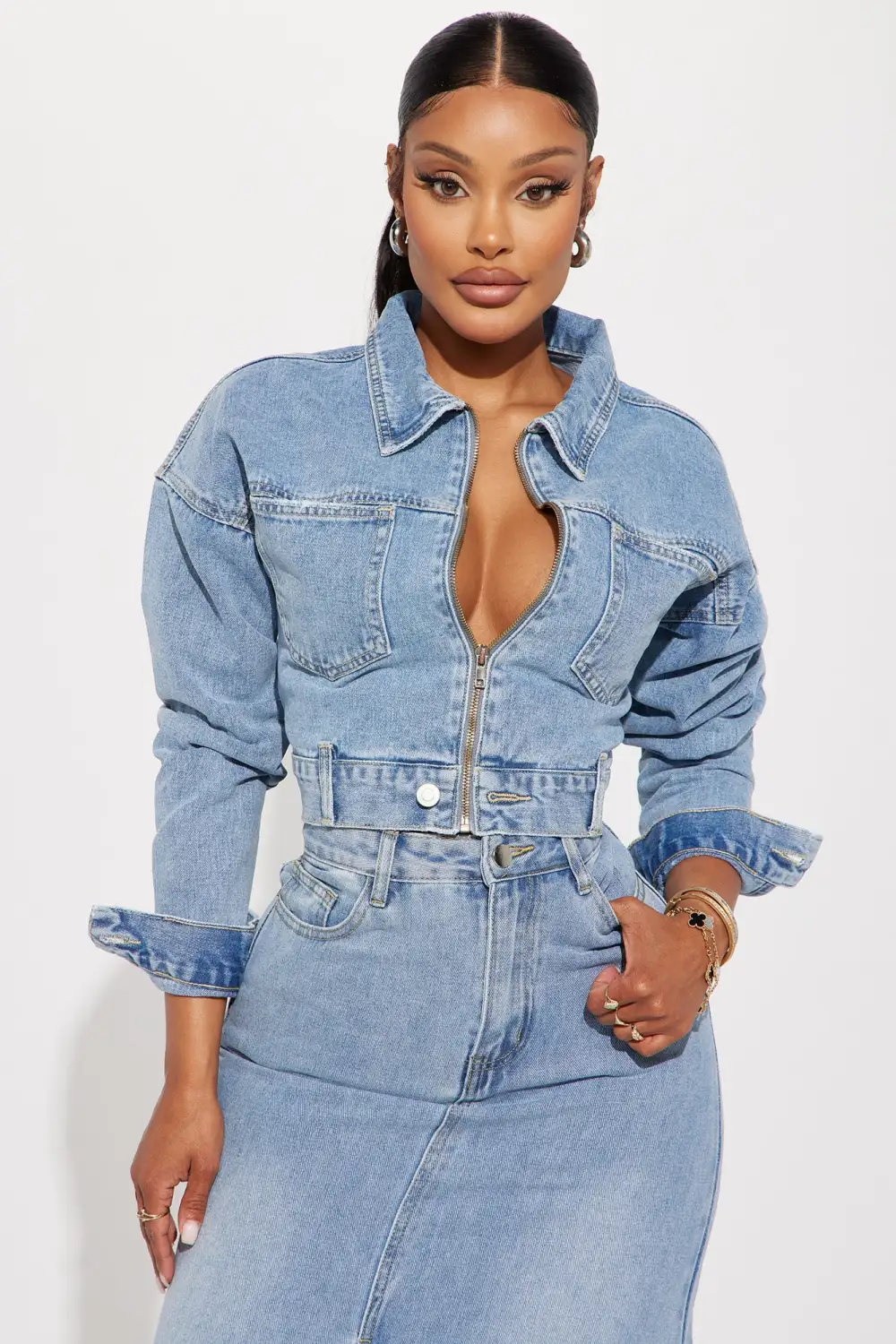 Letting You Know Crop Denim Trucker Jacket - Light Wash