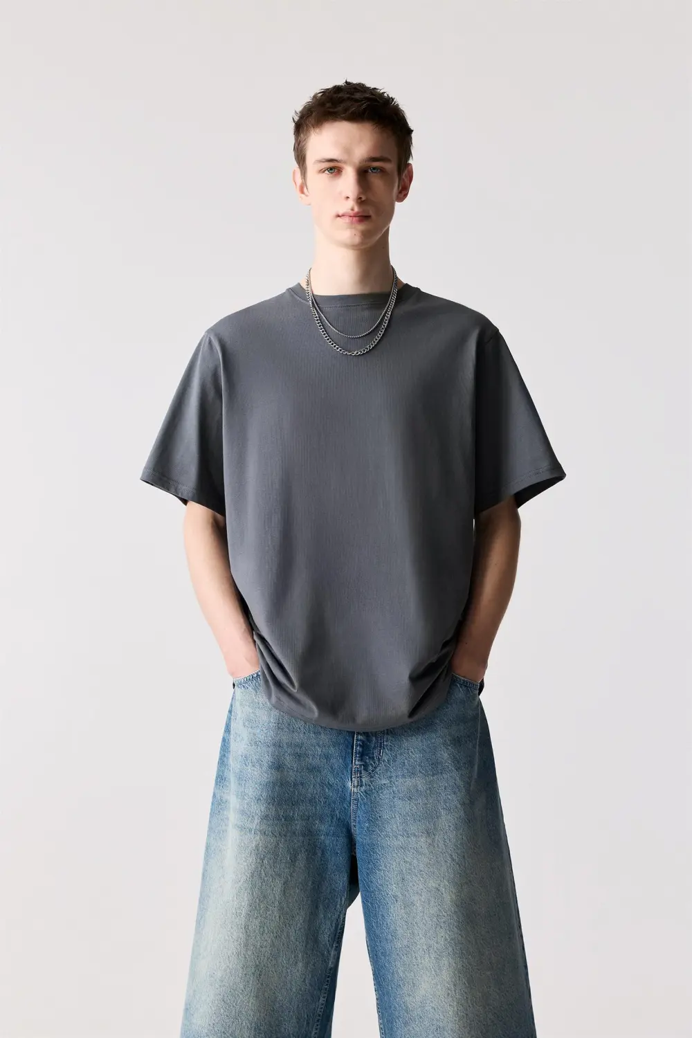 Basic short sleeve cotton T-shirt