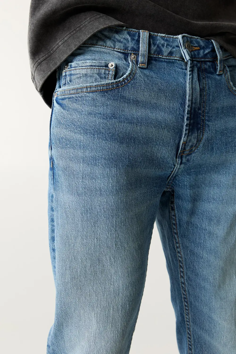 Slim fit jeans