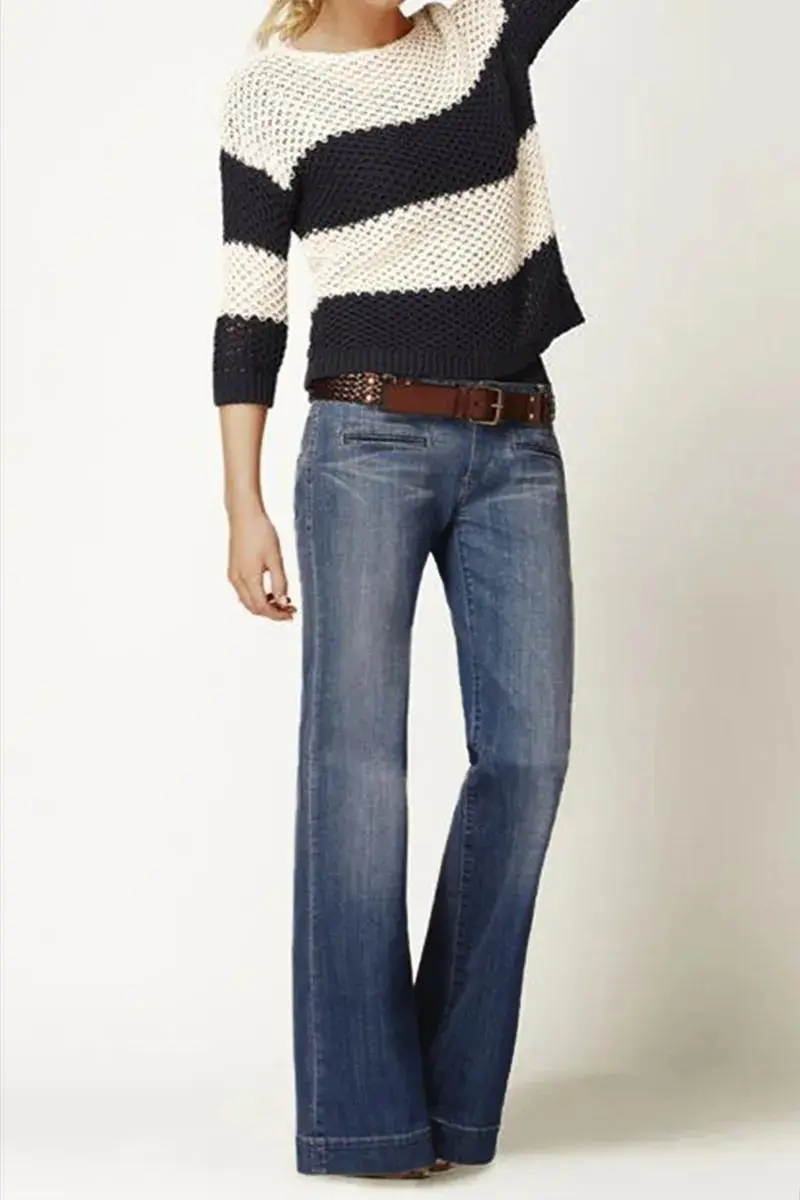 Washed Pocket Detail Low Rise Flare Jeans Without Belt