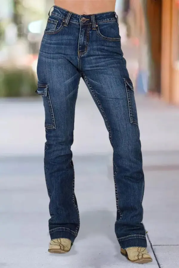 Wash Embroidery Pocket Back Flap Pocket Mid Rise Bootcut Jeans
