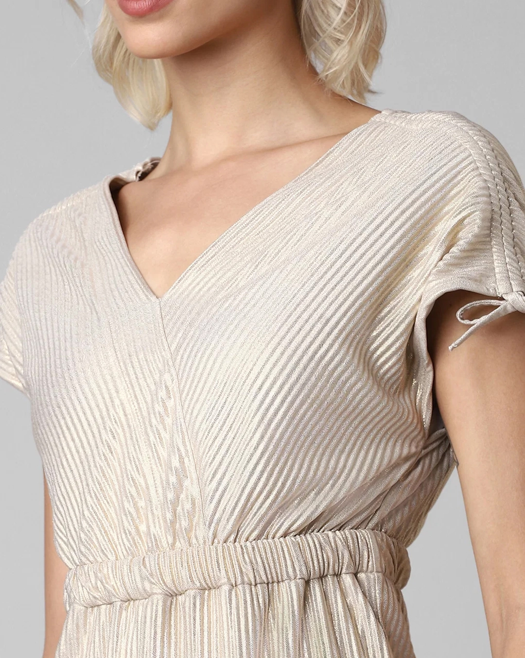 Creamy White V Neck Floral Print Jumpsuit