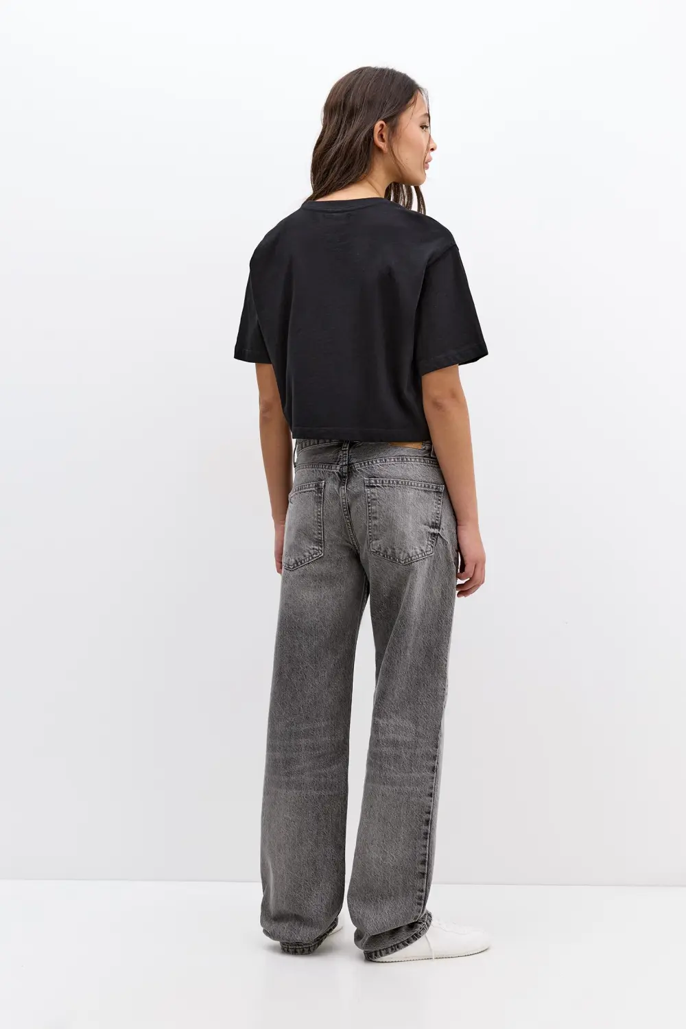 Camiseta cropped manga corta
