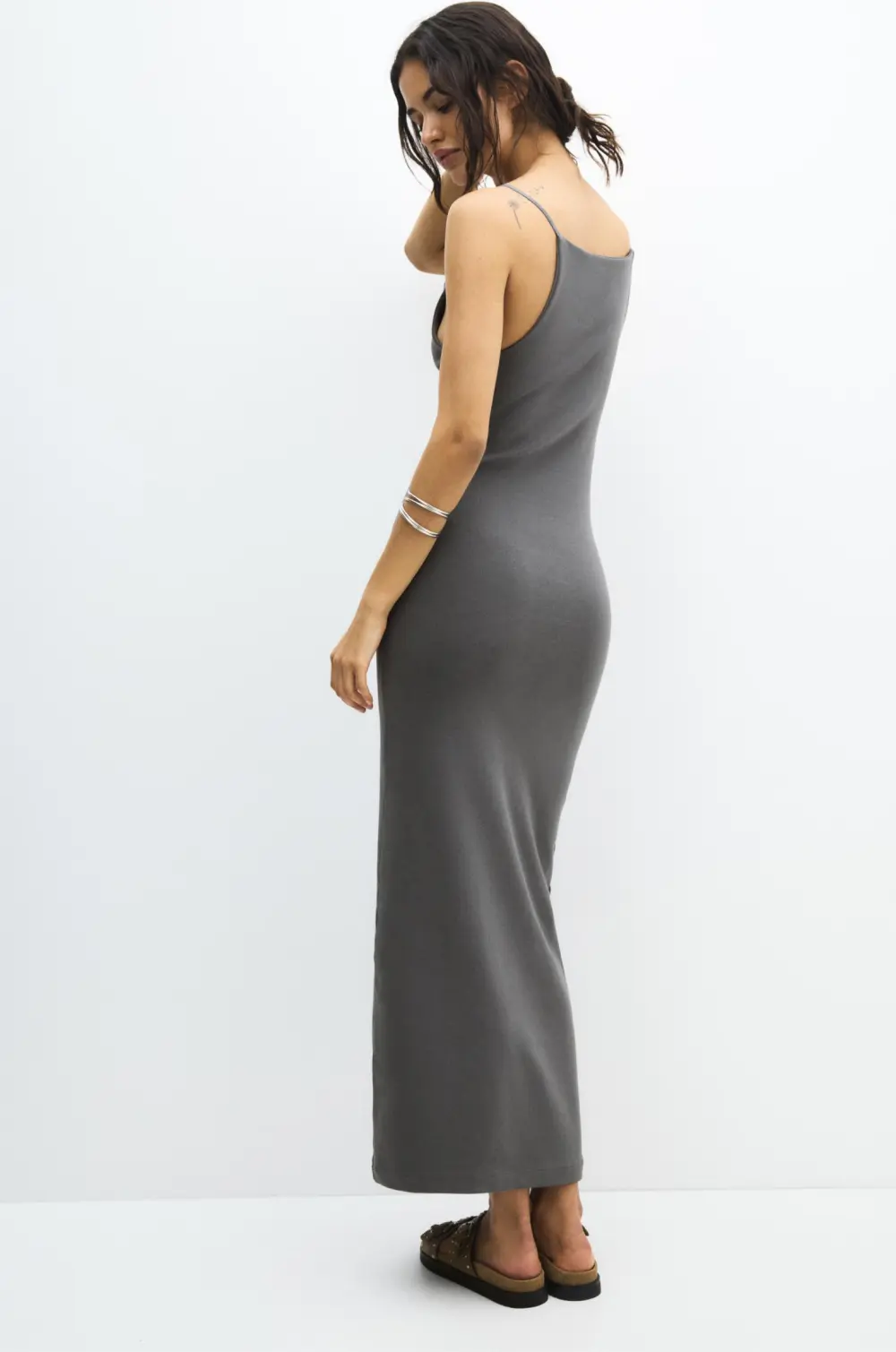 Vestido midi tirantes