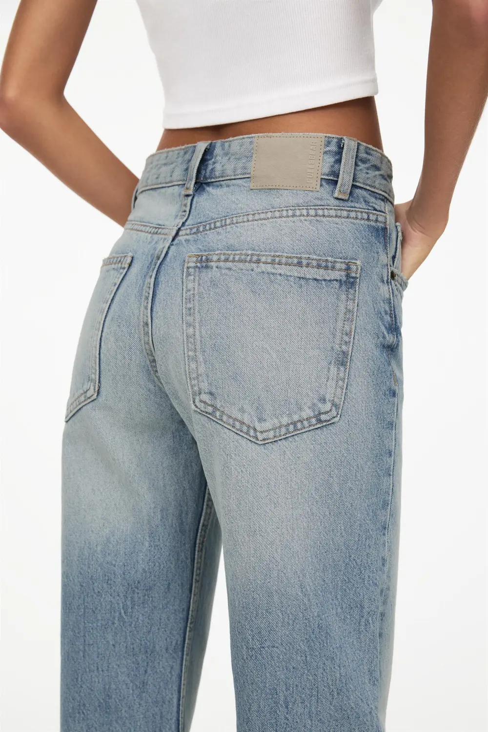 Jeans rectos tiro medio
