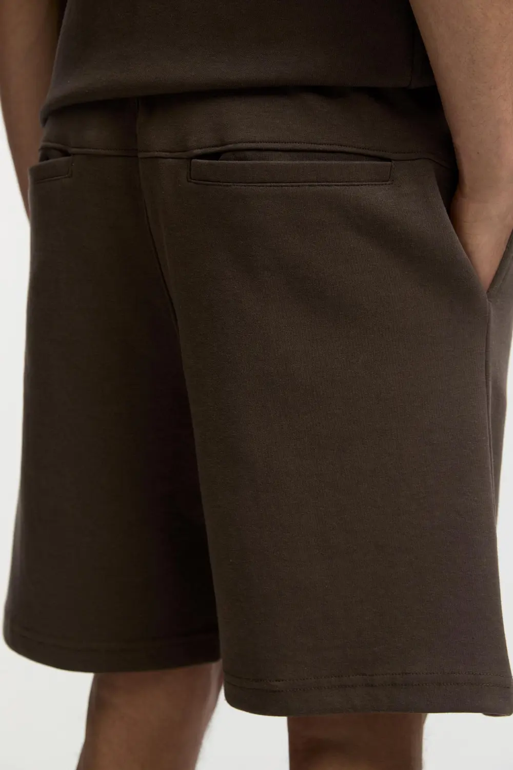 Bermuda short sweatpants