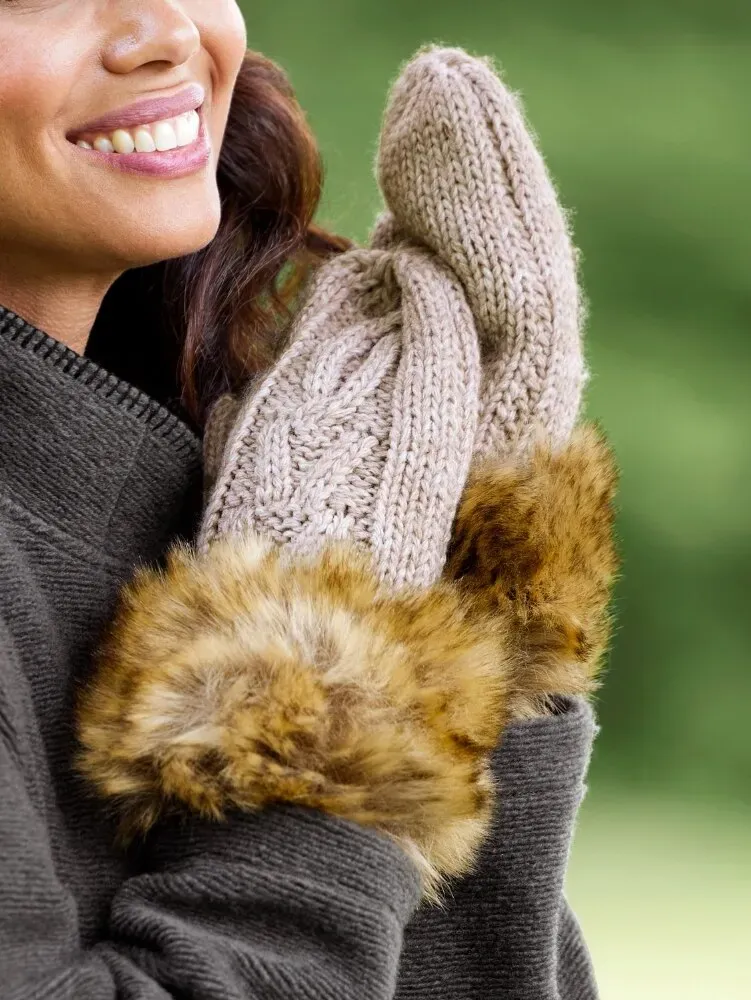 Faux Fur Cable-Knit Mittens