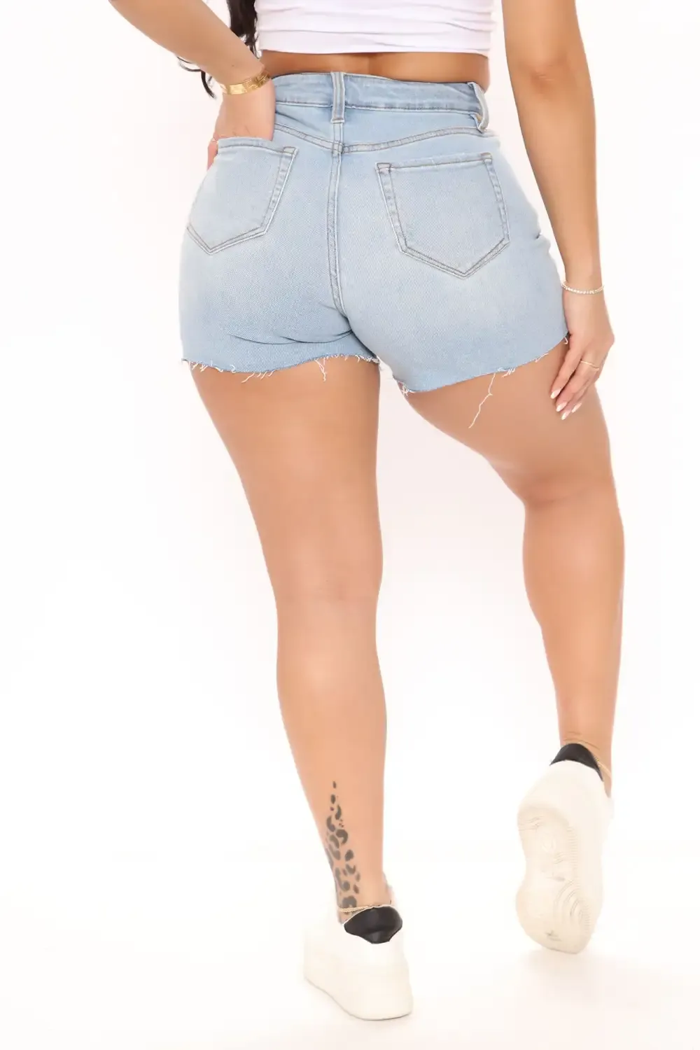 Emelia Stretch Cut Off Denim Shorts - Light Blue Wash