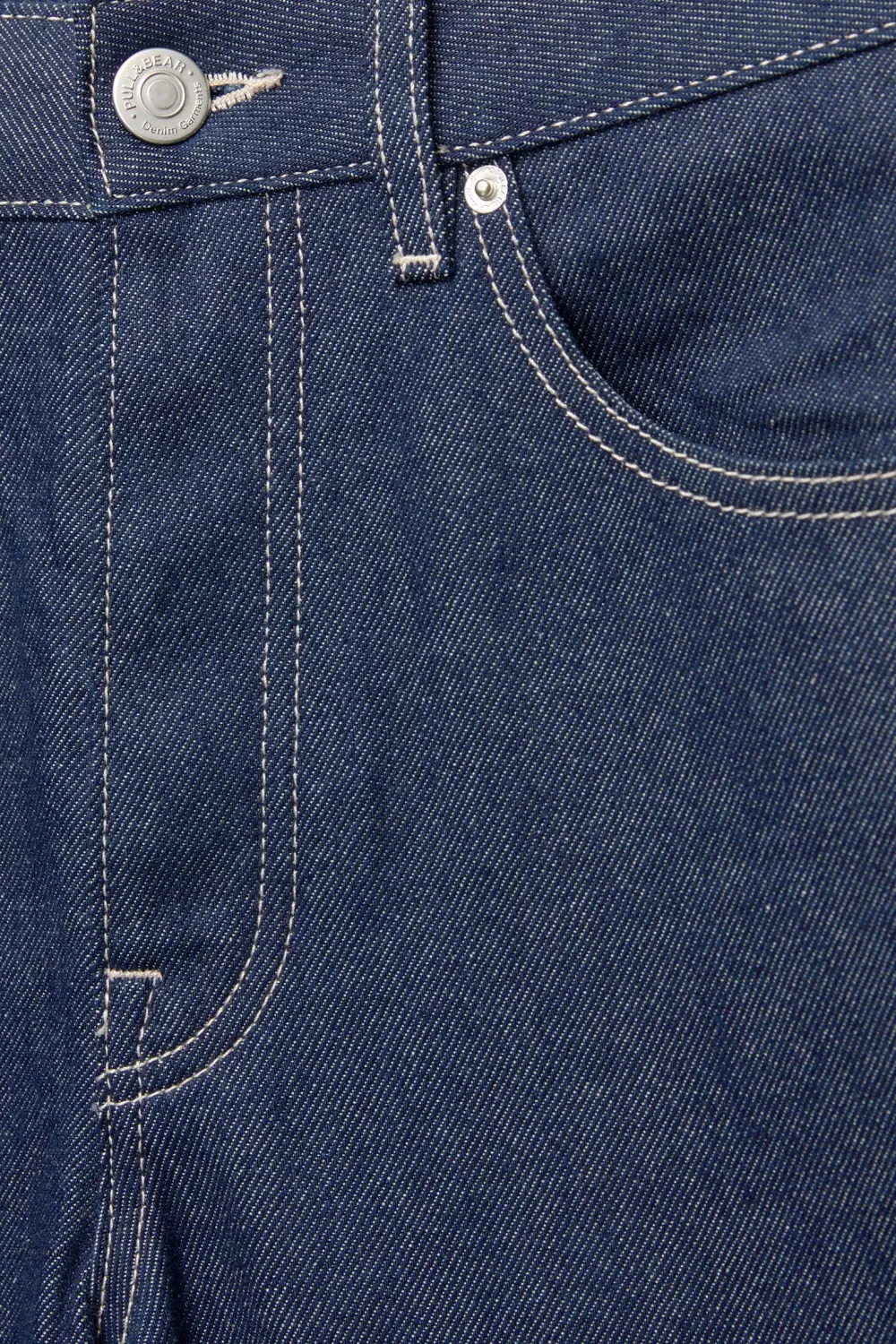 Jeans super wide leg vuelta bajo