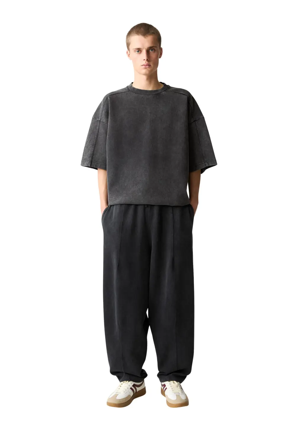 Boxy short sleeve sweatshirt