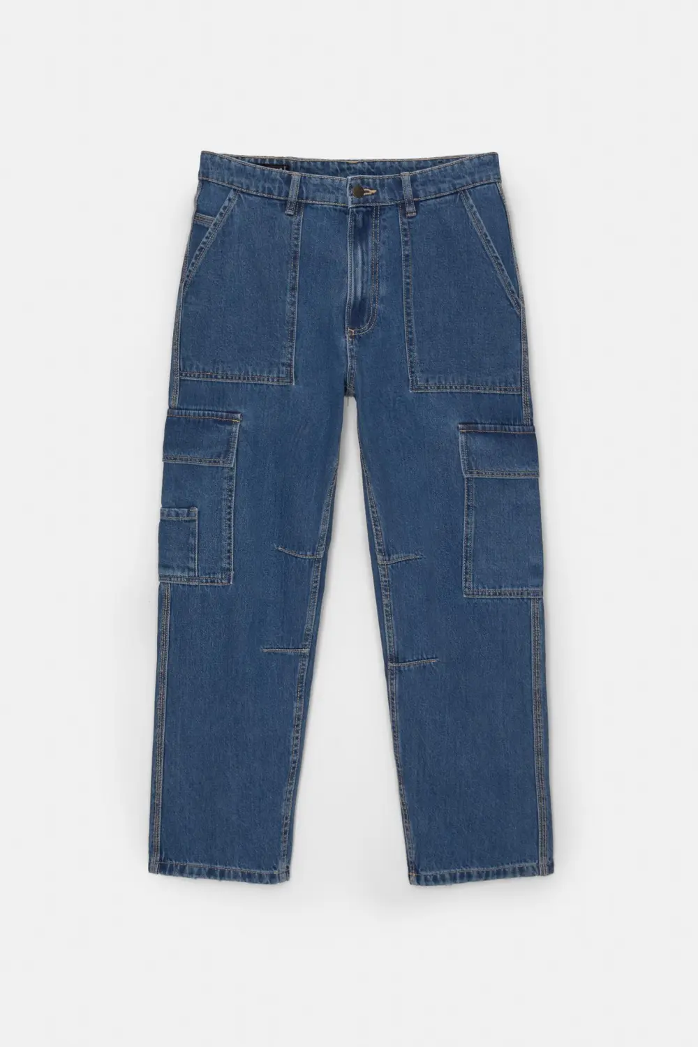 Straight-leg cargo jeans