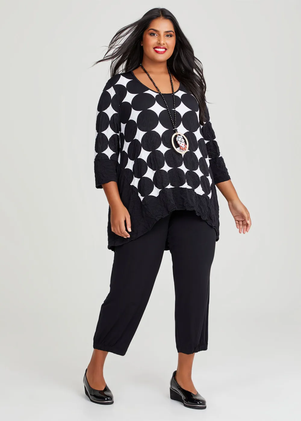 Eyelet Detail Wide Leg Pant