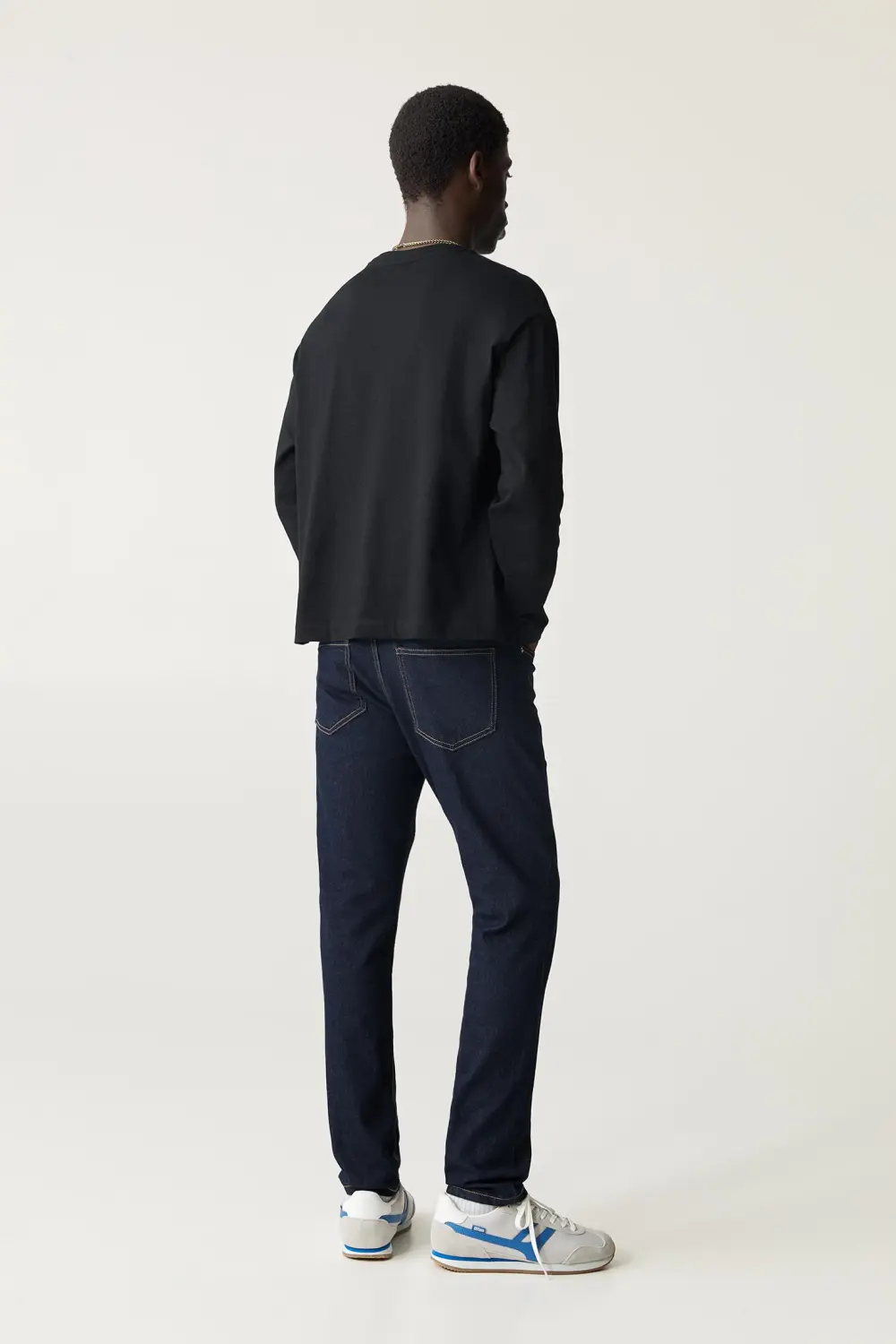 Slim fit jeans with seam details