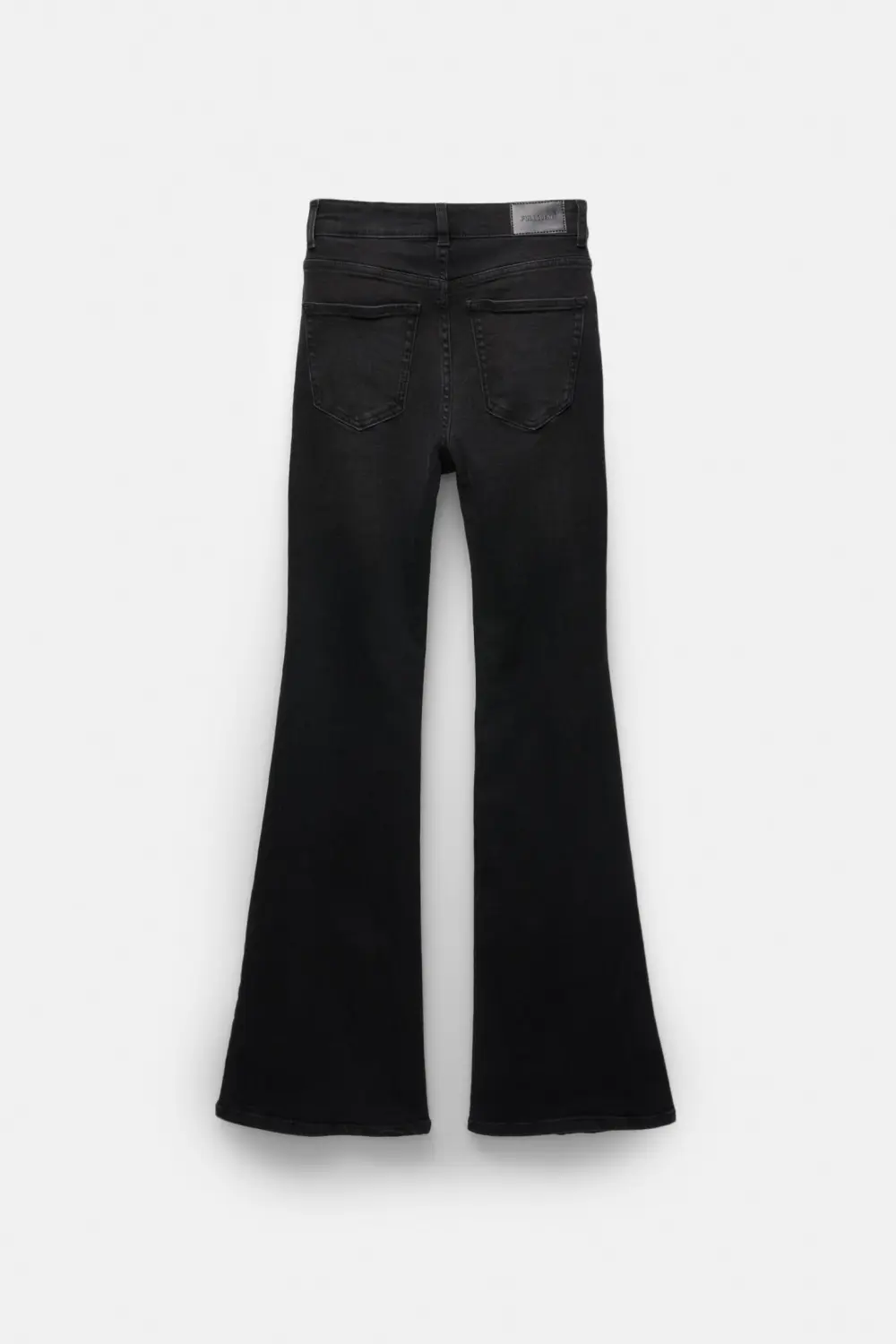 Jeans flare tiro alto