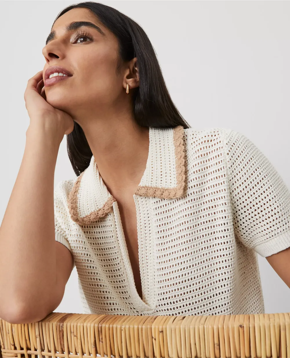 Contrast Trim Crochet-Collar Tee