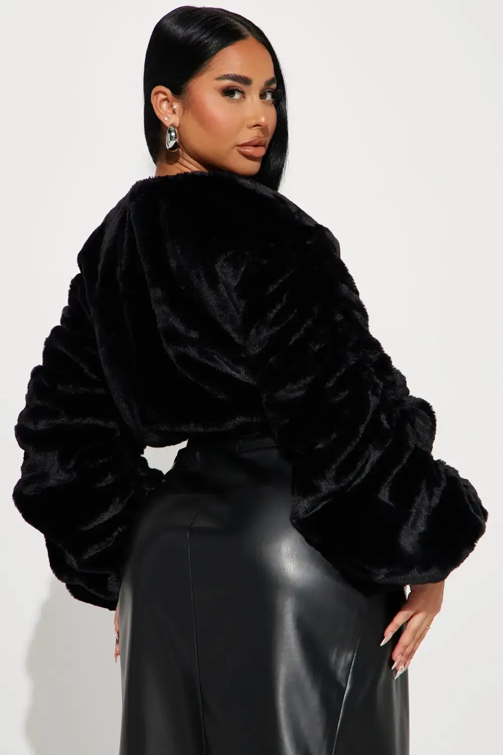 Fall For You Faux Fur Jacket - Black