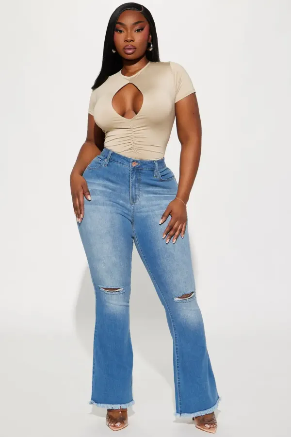 Stand Out Short Sleeve Bodysuit - Taupe