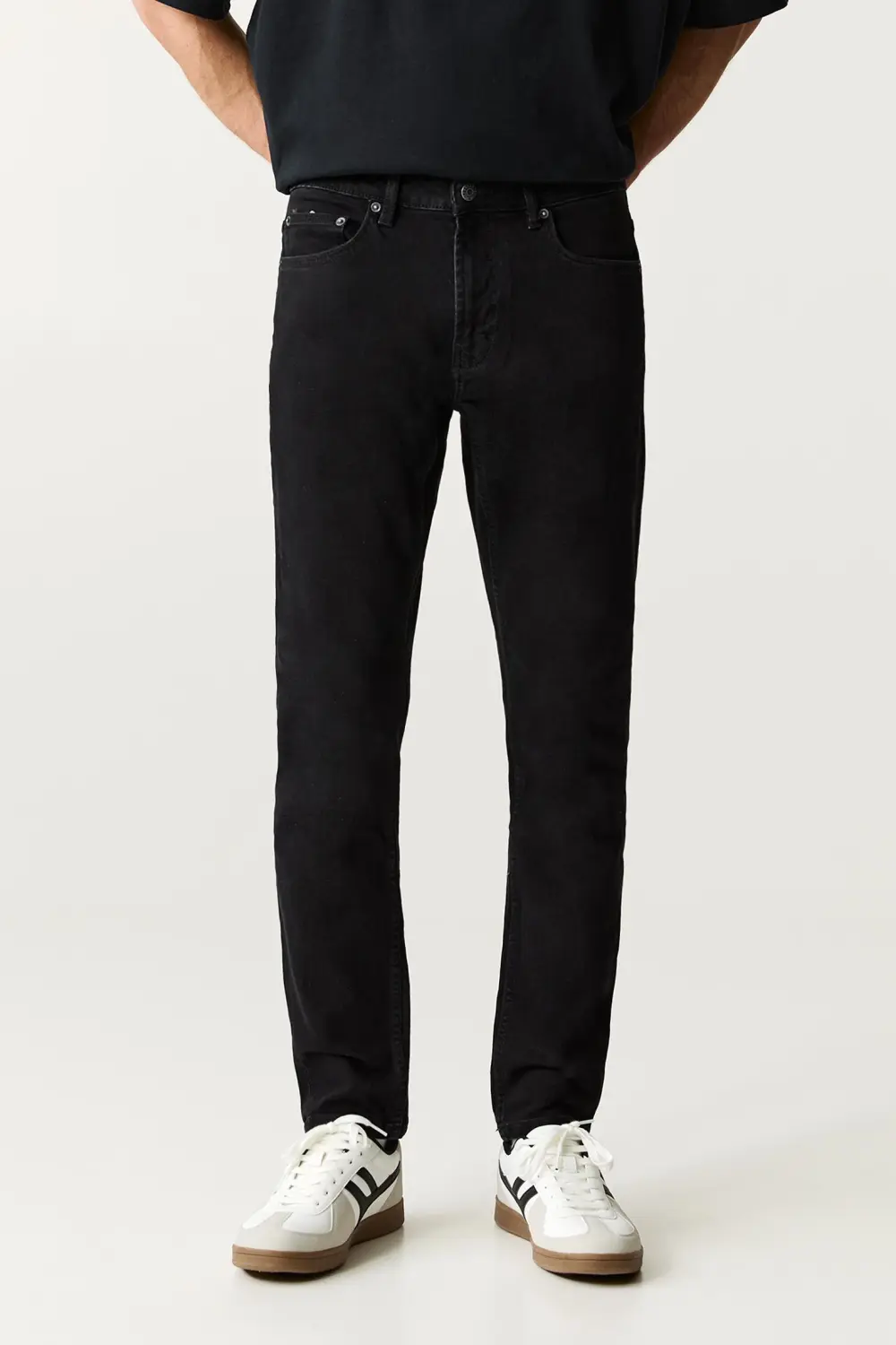 Slim fit jeans