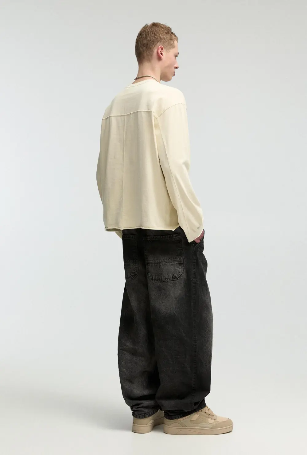 Coated-finish skater jeans