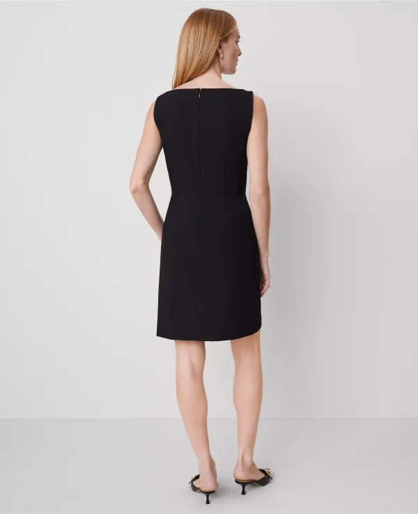 The Boatneck Dress in Seasonless Stretch